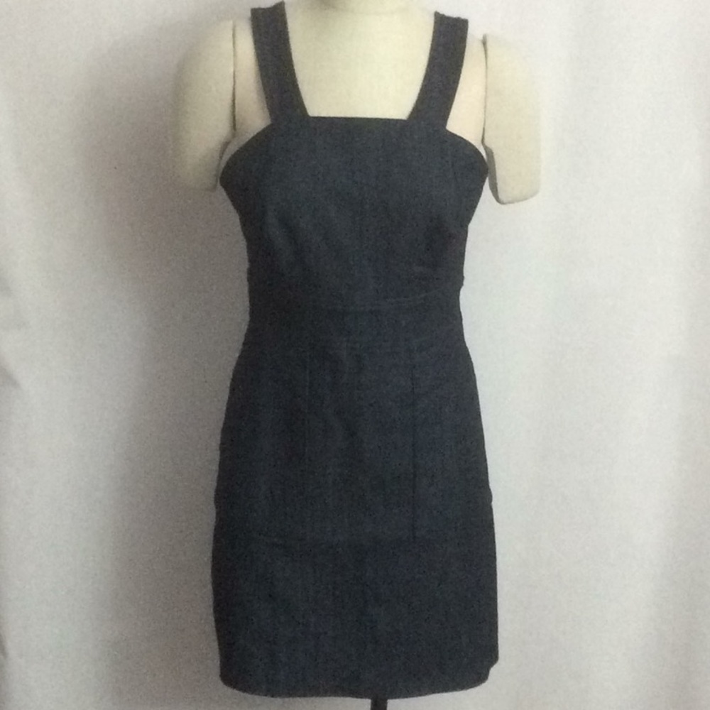 NWOT Reformation Dress Size 6 - Picture 2 of 9